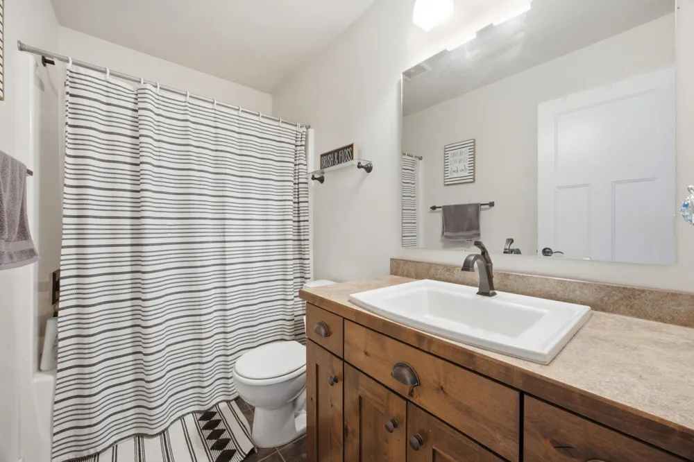 3126 6th Street E West Fargo, ND 58078