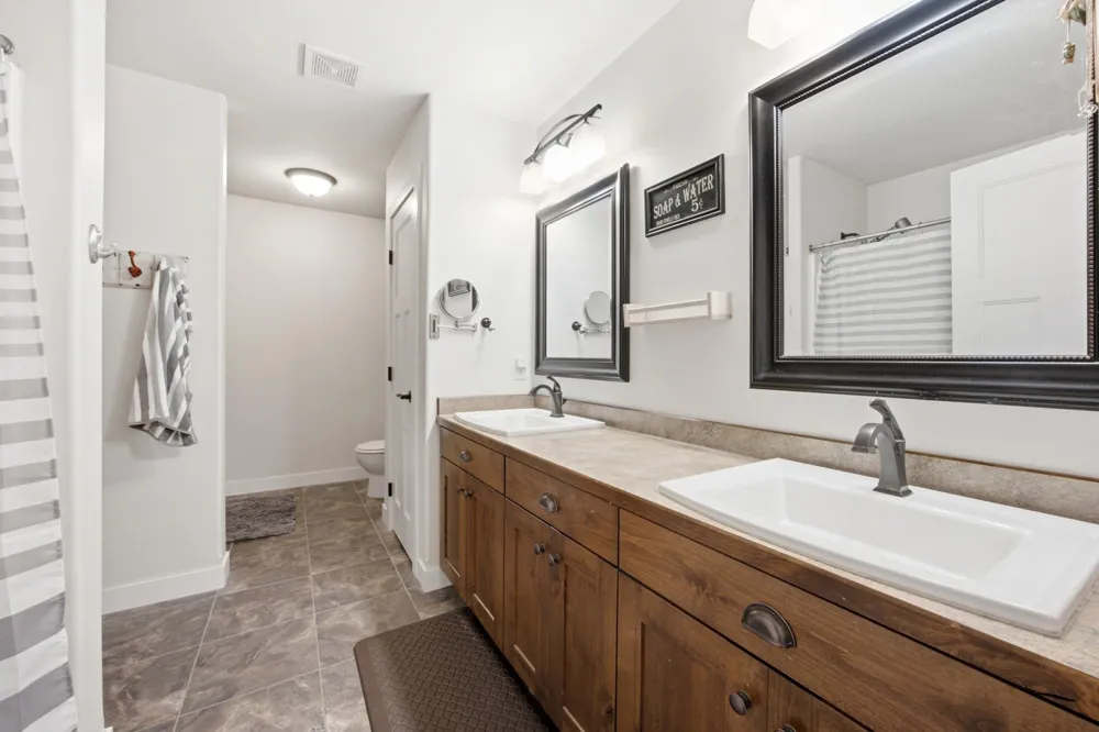 3126 6th Street E West Fargo, ND 58078