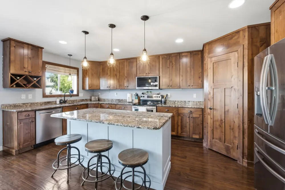 3126 6th Street E West Fargo, ND 58078