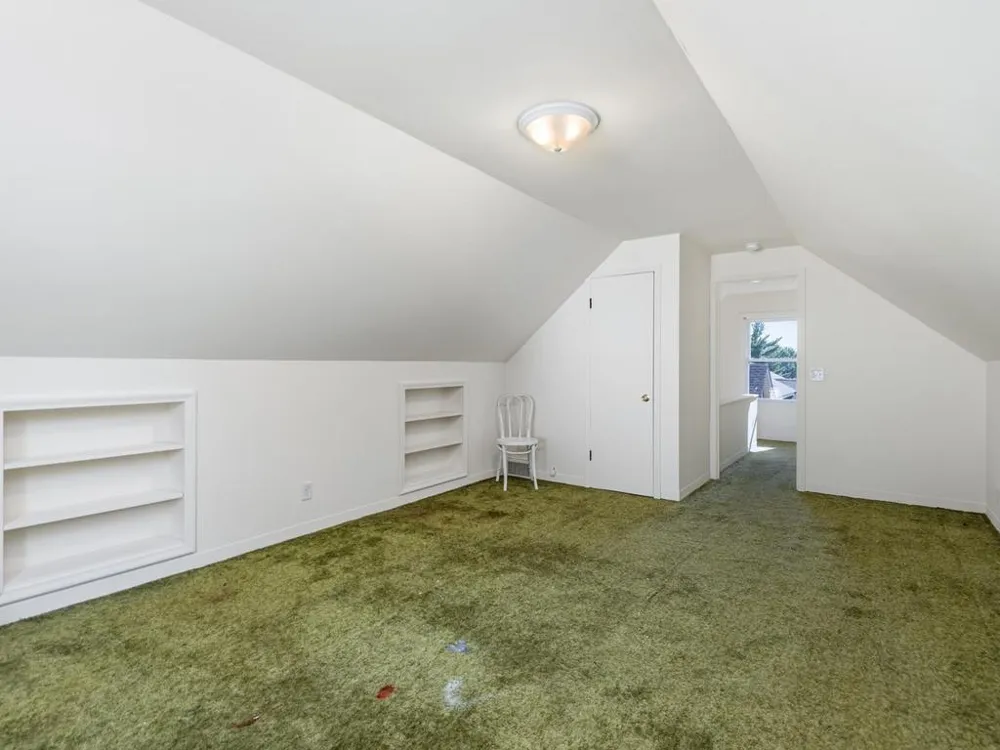 2920 W 71 1/2 STREET Richfield, MN 55423