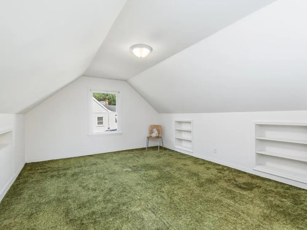 2920 W 71 1/2 STREET Richfield, MN 55423