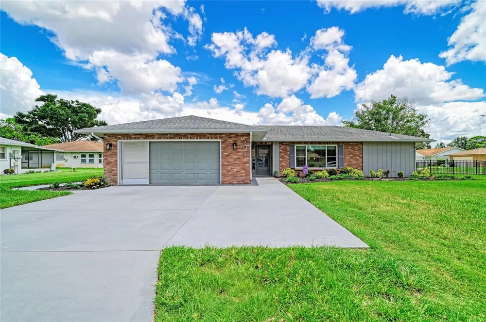 2011 37TH STREET W Bradenton, FL 34205