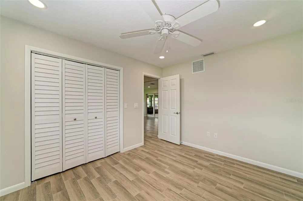 2011 37TH STREET W Bradenton, FL 34205
