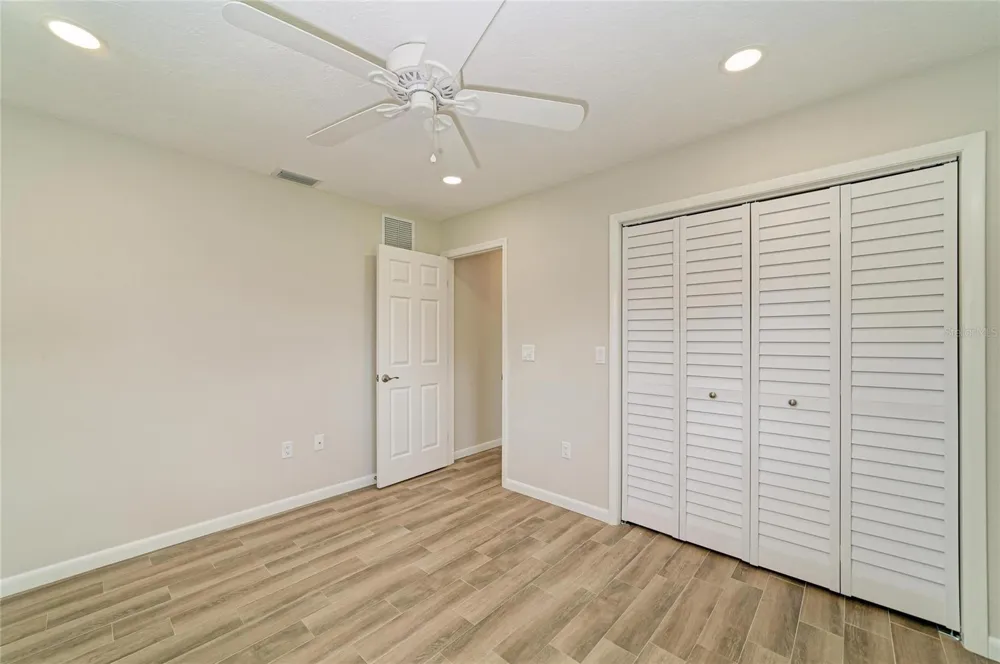 2011 37TH STREET W Bradenton, FL 34205