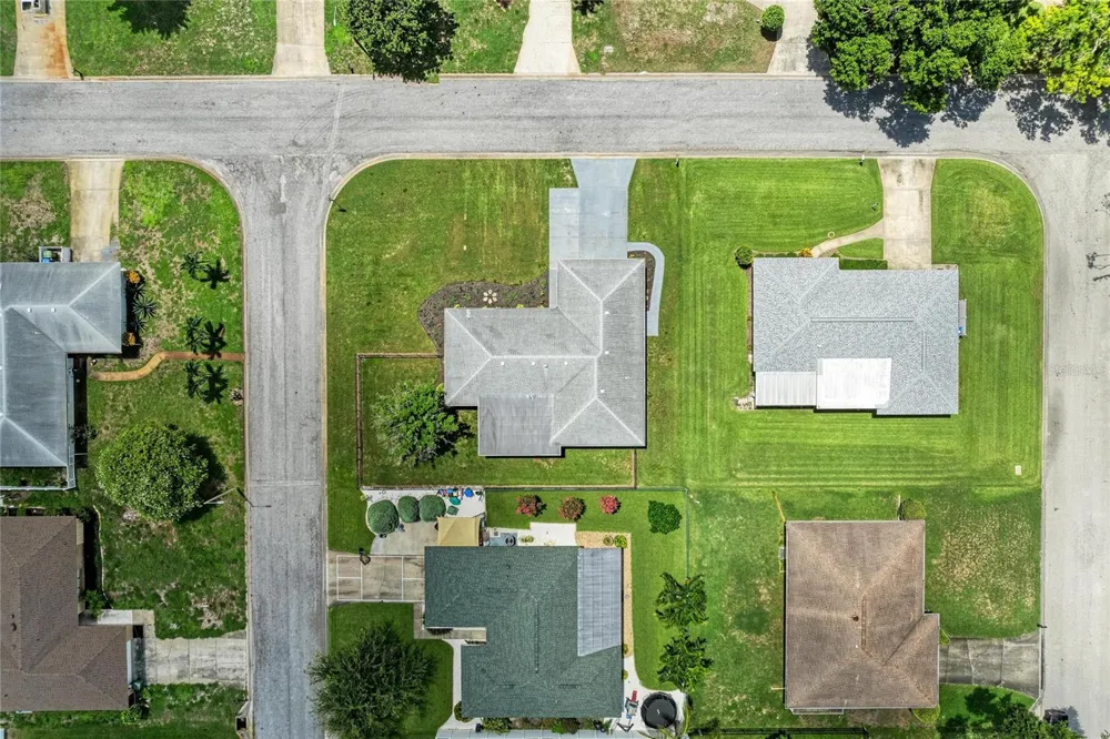 2011 37TH STREET W Bradenton, FL 34205