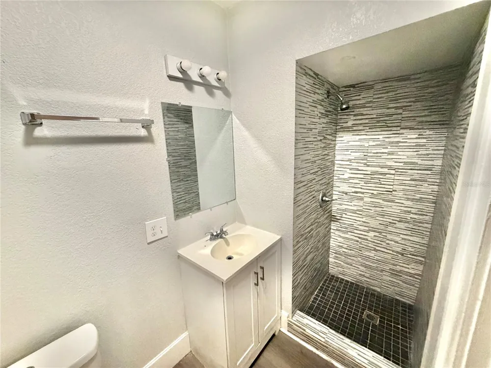 4700 10TH AVENUE S St Petersburg, FL 33711
