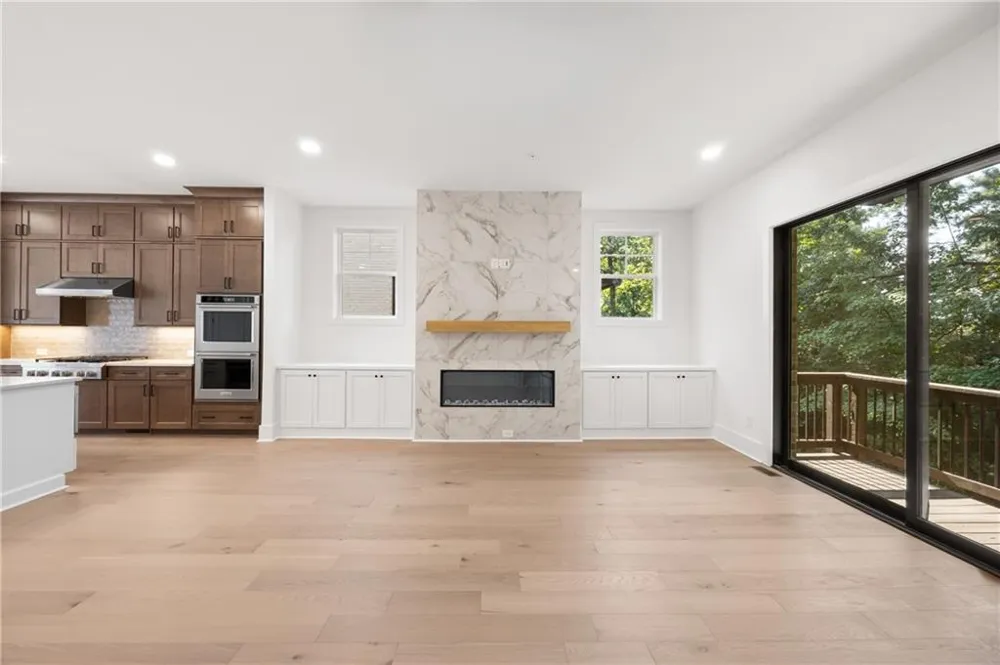 2248 Crestview Drive NE #33 Brookhaven, GA 30319