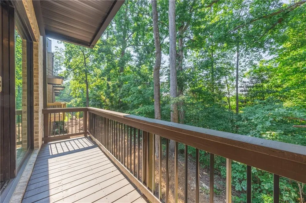 2248 Crestview Drive NE #33 Brookhaven, GA 30319