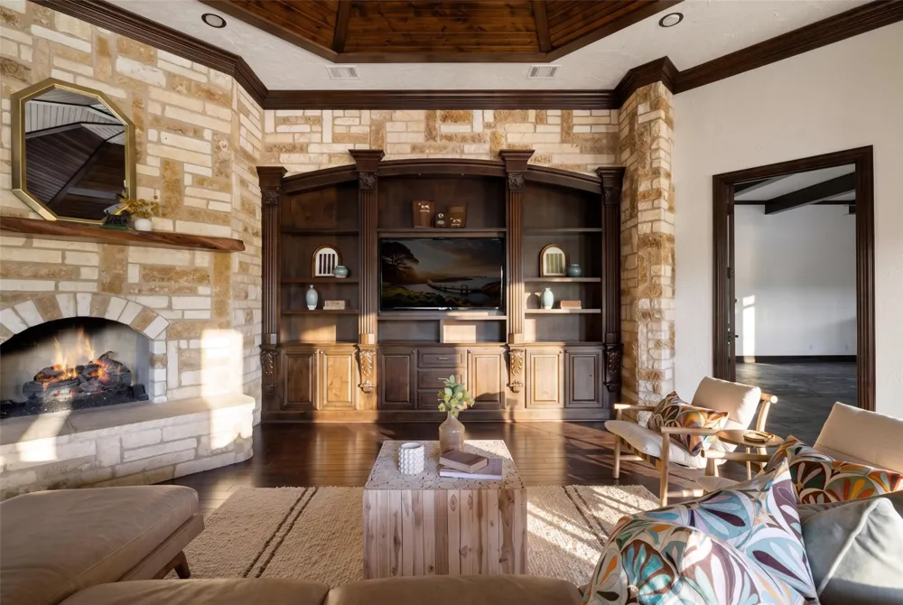 610 River Ranch Road Aledo, TX 76008