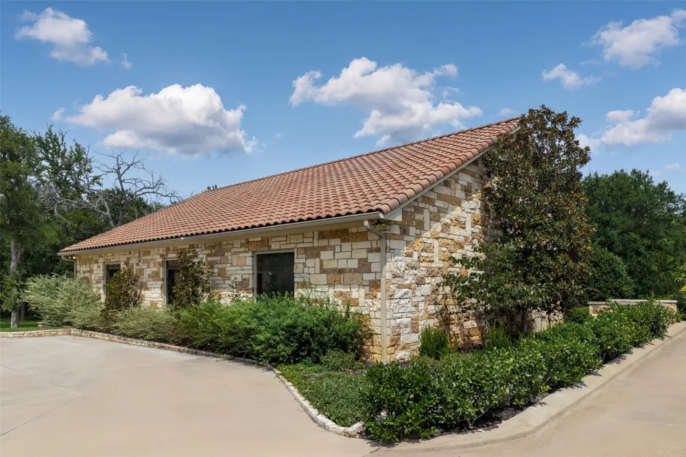 610 River Ranch Road Aledo, TX 76008