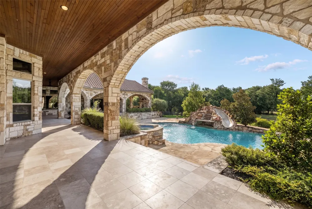 610 River Ranch Road Aledo, TX 76008