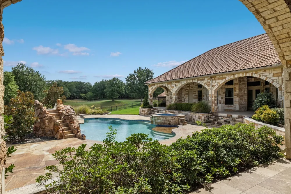 610 River Ranch Road Aledo, TX 76008