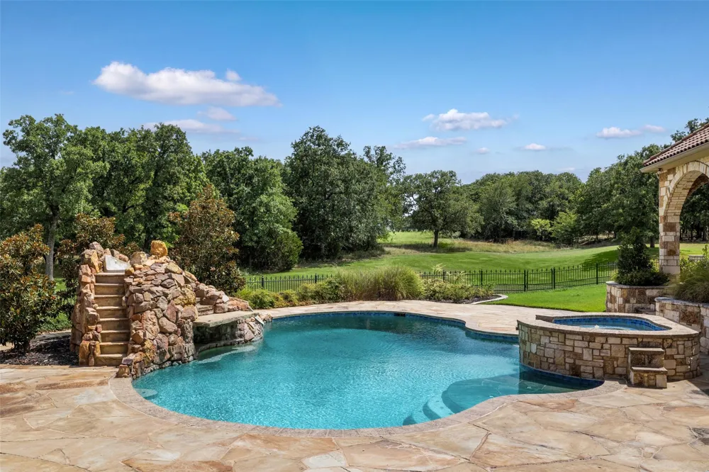 610 River Ranch Road Aledo, TX 76008