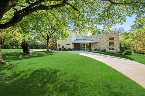 9435 Inwood Road