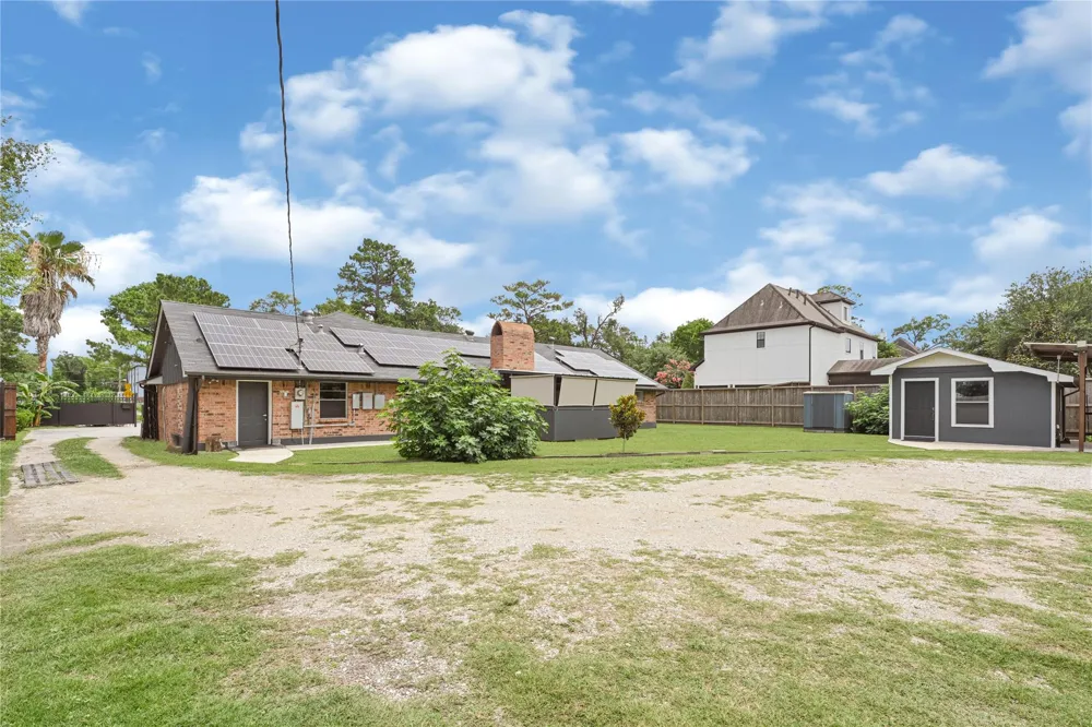 1613 Wycliffe Drive Houston, TX 77043