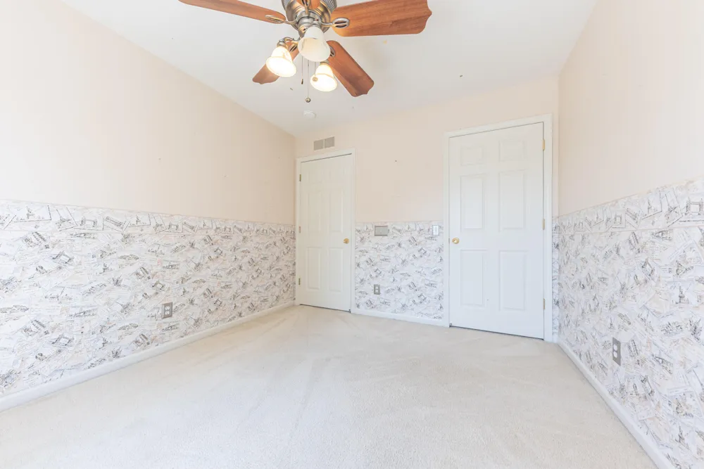 7575 Warwick Drive Ypsilanti, MI 48197