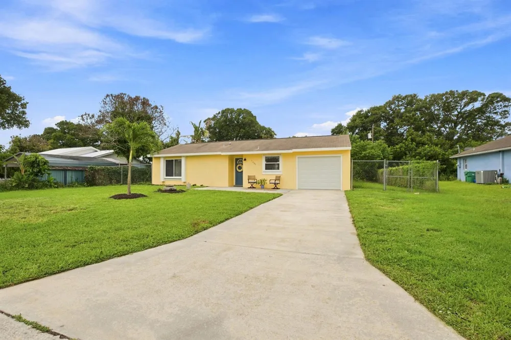 1355 23rd Place SW Vero Beach, FL 32962