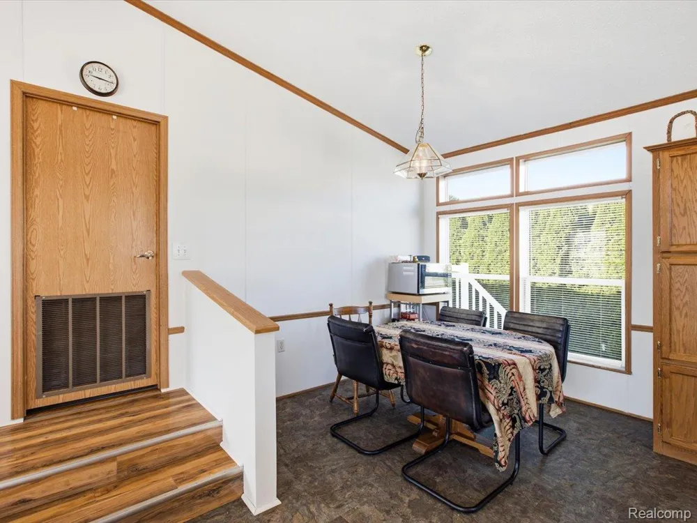 6180 Twin Lakes Drive Kimball Township, MI 48074