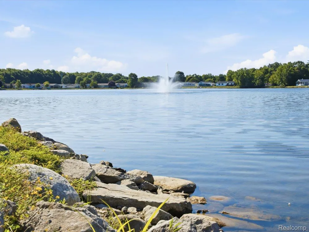 6180 Twin Lakes Drive Kimball Township, MI 48074