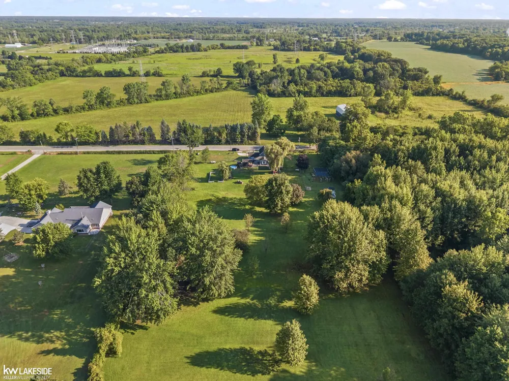 26560 26 Mile Road Chesterfield Township, MI 48051