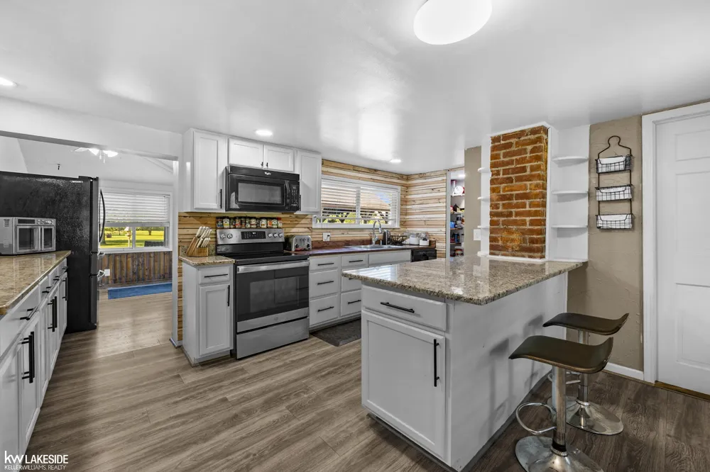 26560 26 Mile Road Chesterfield Township, MI 48051