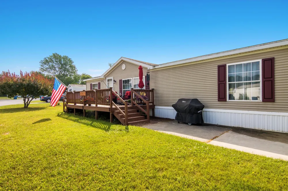 808 Yarrow Trail Garfield Charter Township, MI 49685