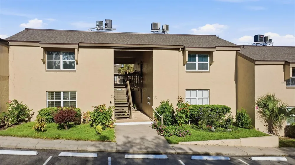 430 WINDMEADOWS STREET Altamonte Springs, FL 32701