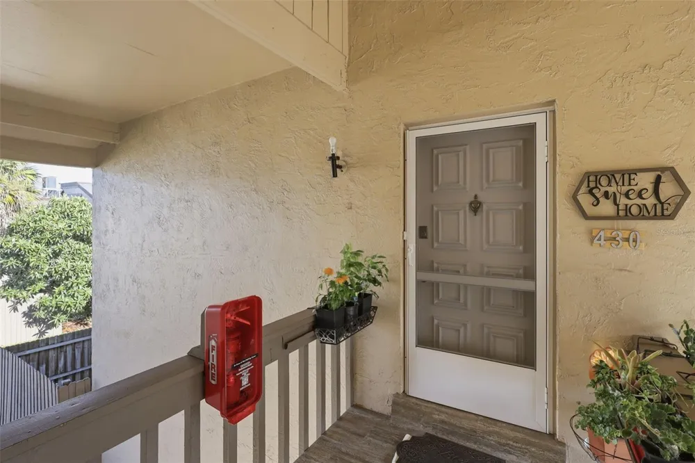 430 WINDMEADOWS STREET Altamonte Springs, FL 32701