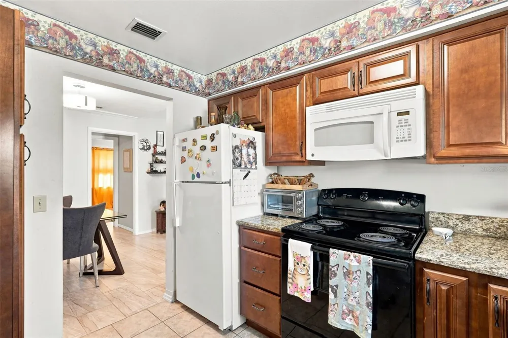 430 WINDMEADOWS STREET Altamonte Springs, FL 32701