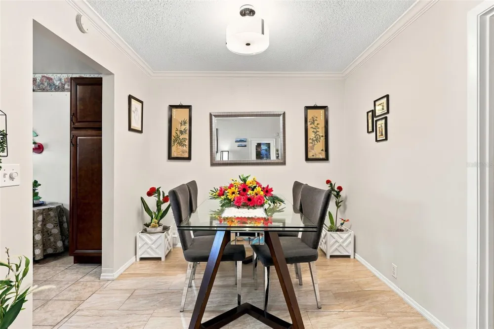 430 WINDMEADOWS STREET Altamonte Springs, FL 32701