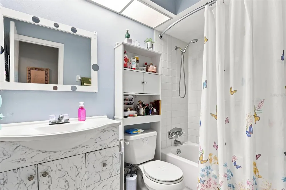 430 WINDMEADOWS STREET Altamonte Springs, FL 32701