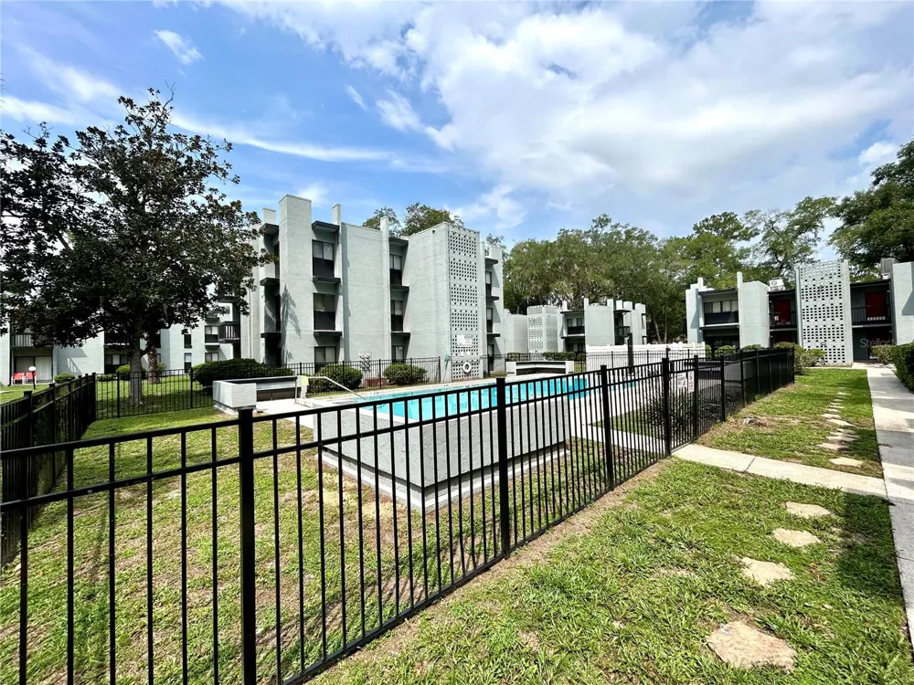407 NW 39TH RD #407C Gainesville, FL 32607