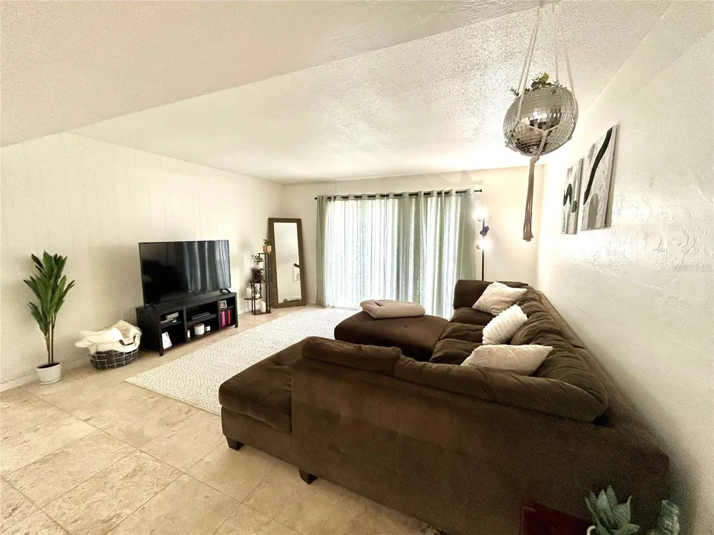407 NW 39TH RD #407C Gainesville, FL 32607
