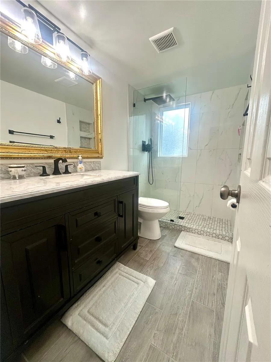 407 NW 39TH RD #407C Gainesville, FL 32607