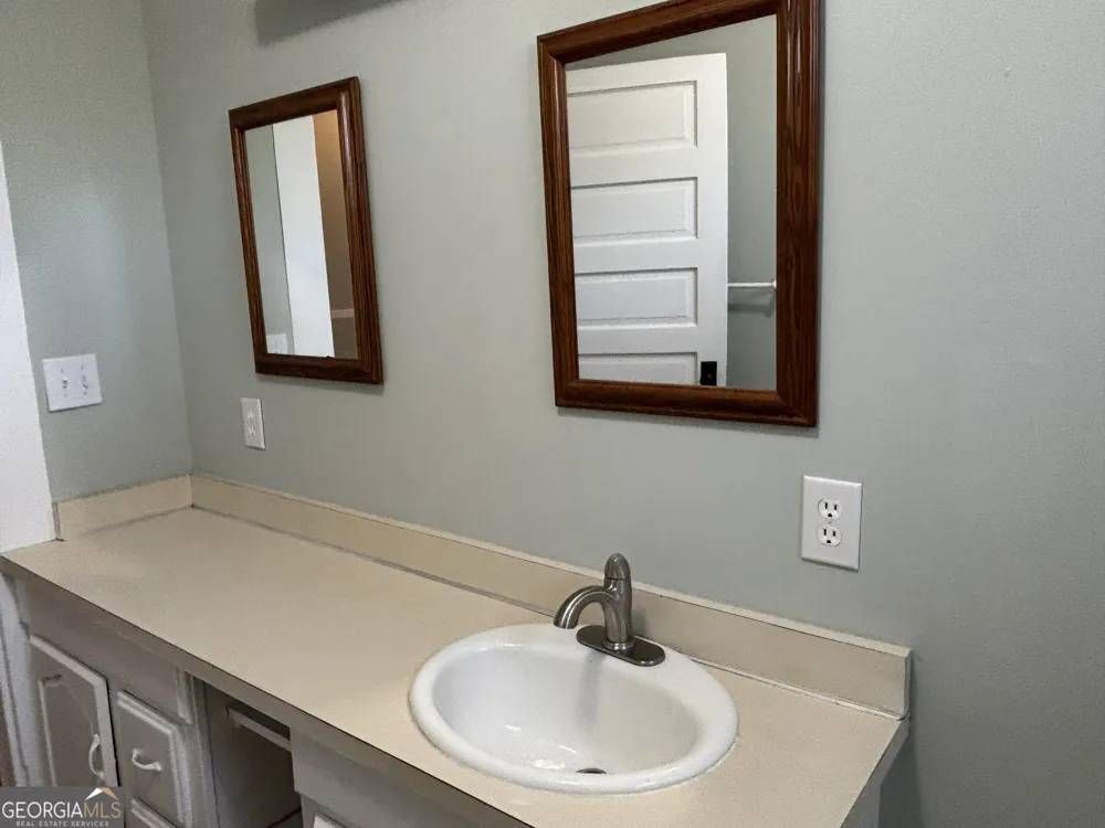 611 South 4th. ST Lanett, AL 36863