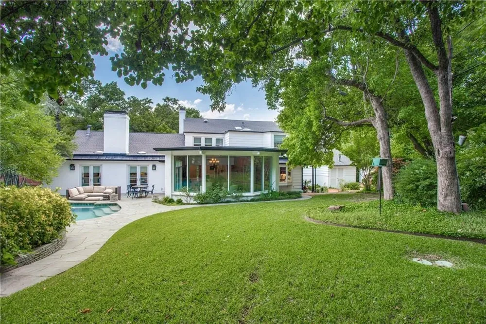 4804 Alan Dale Lane Dallas, TX 75209