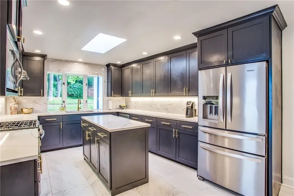 4804 Alan Dale Lane Dallas, TX 75209