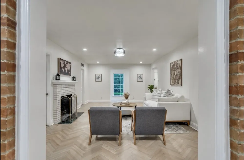4804 Alan Dale Lane Dallas, TX 75209