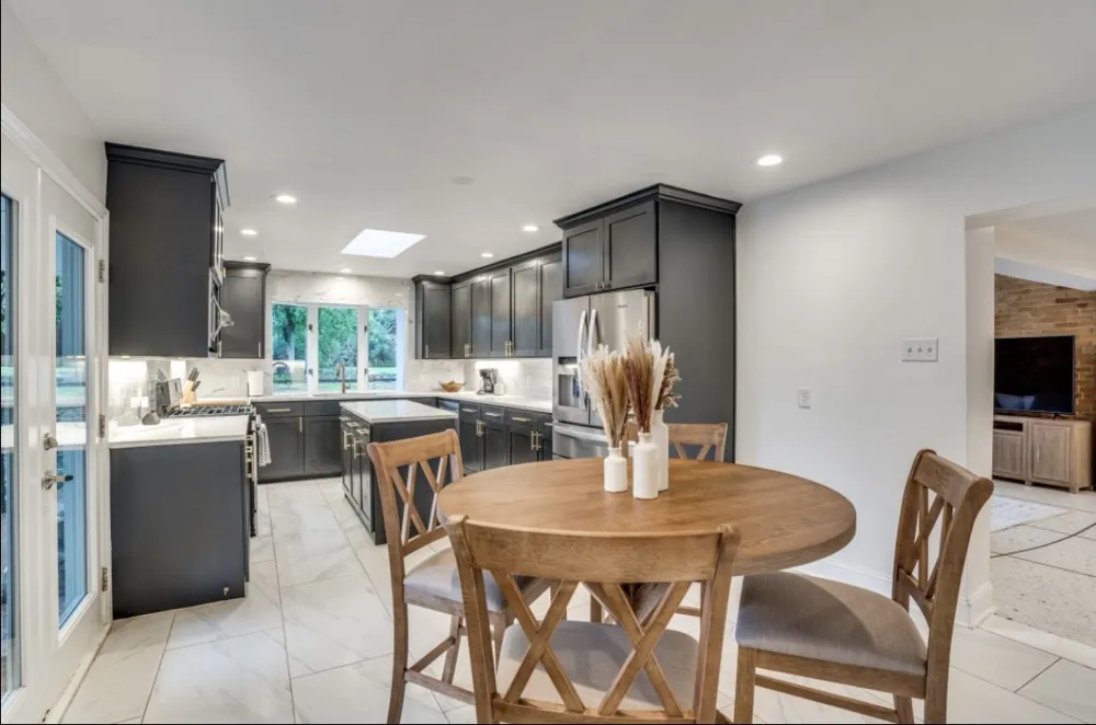 4804 Alan Dale Lane Dallas, TX 75209