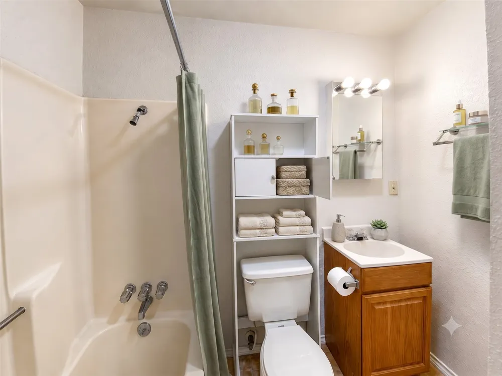 910 Hillside Beach Drive Little Elm, TX 75068