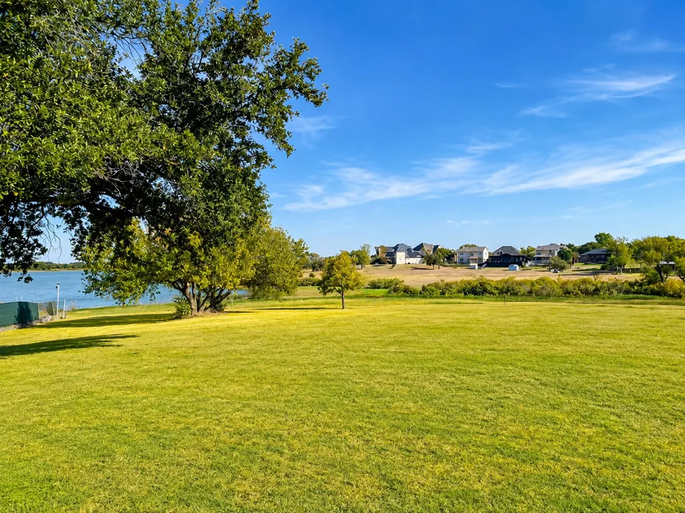 910 Hillside Beach Drive Little Elm, TX 75068