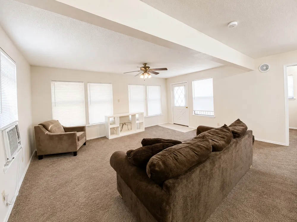 910 Hillside Beach Drive Little Elm, TX 75068