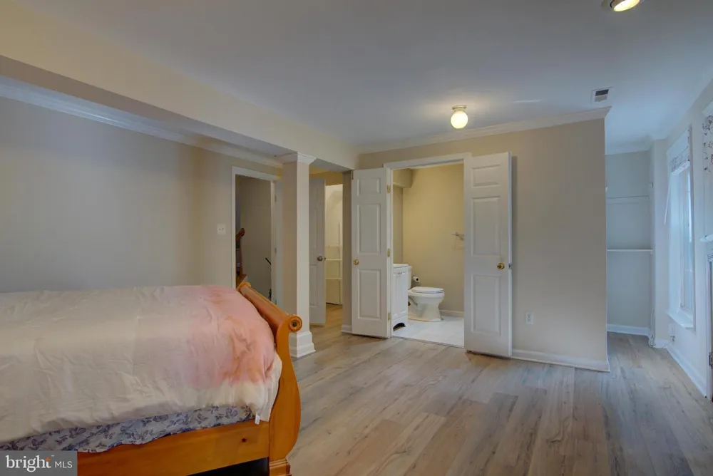 20352 BRIARCLIFF TERRACE Potomac Falls, VA 20165
