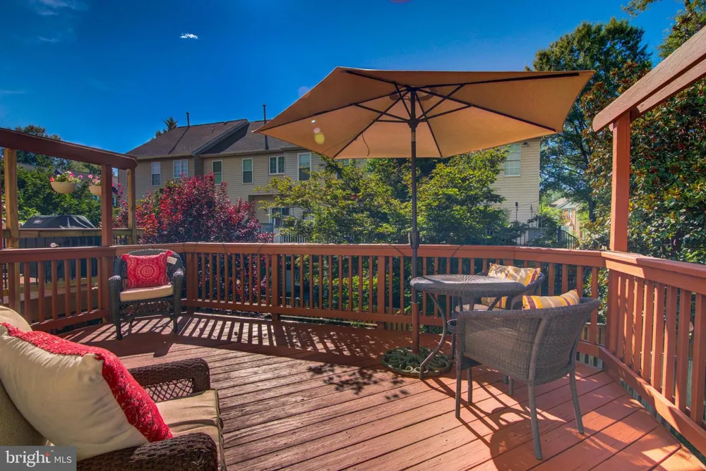 20352 BRIARCLIFF TERRACE Potomac Falls, VA 20165