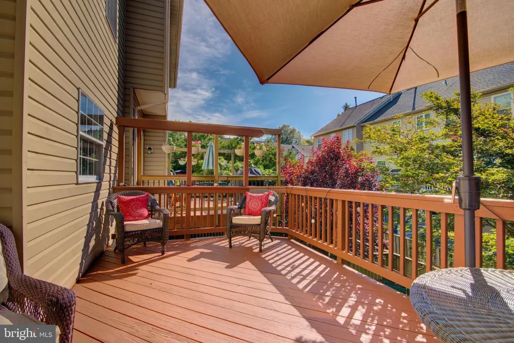 20352 BRIARCLIFF TERRACE Potomac Falls, VA 20165