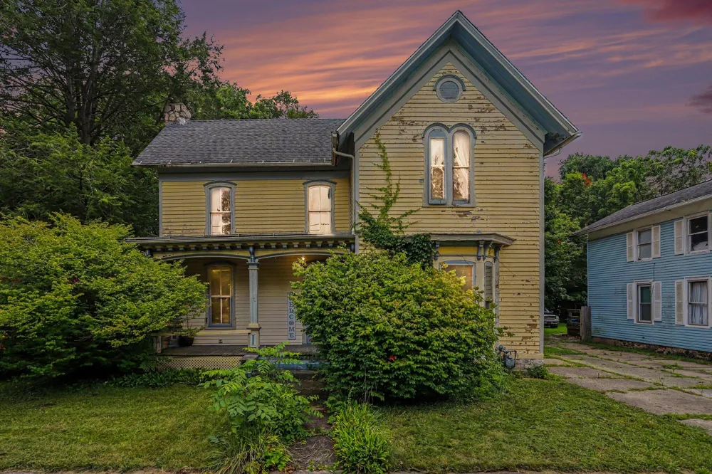 315 East Street Three Rivers, MI 49093