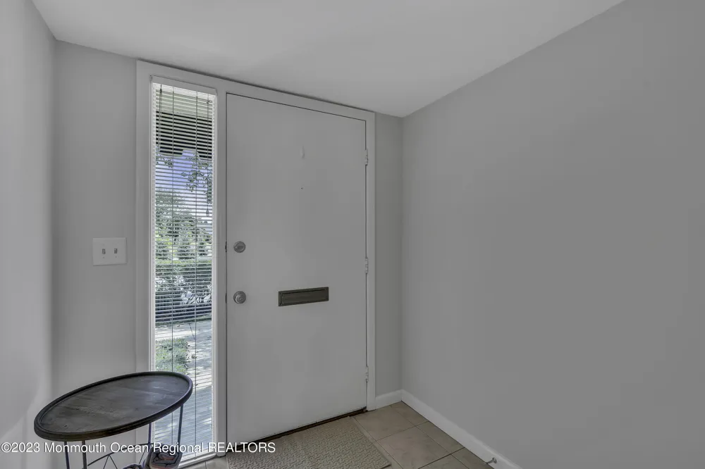 15 Linden Drive Spring Lake Heights, NJ 07762