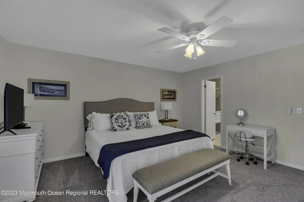 15 Linden Drive Spring Lake Heights, NJ 07762