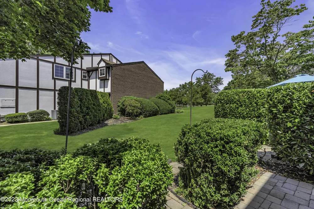 15 Linden Drive Spring Lake Heights, NJ 07762