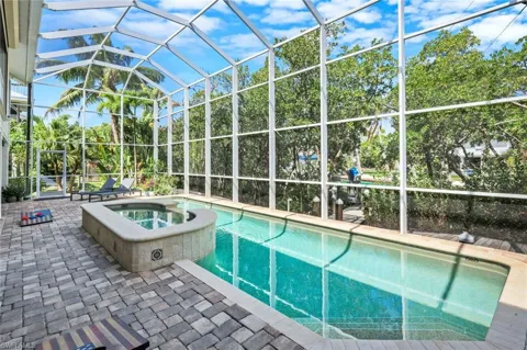 21580 Indian Bayou Drive #582